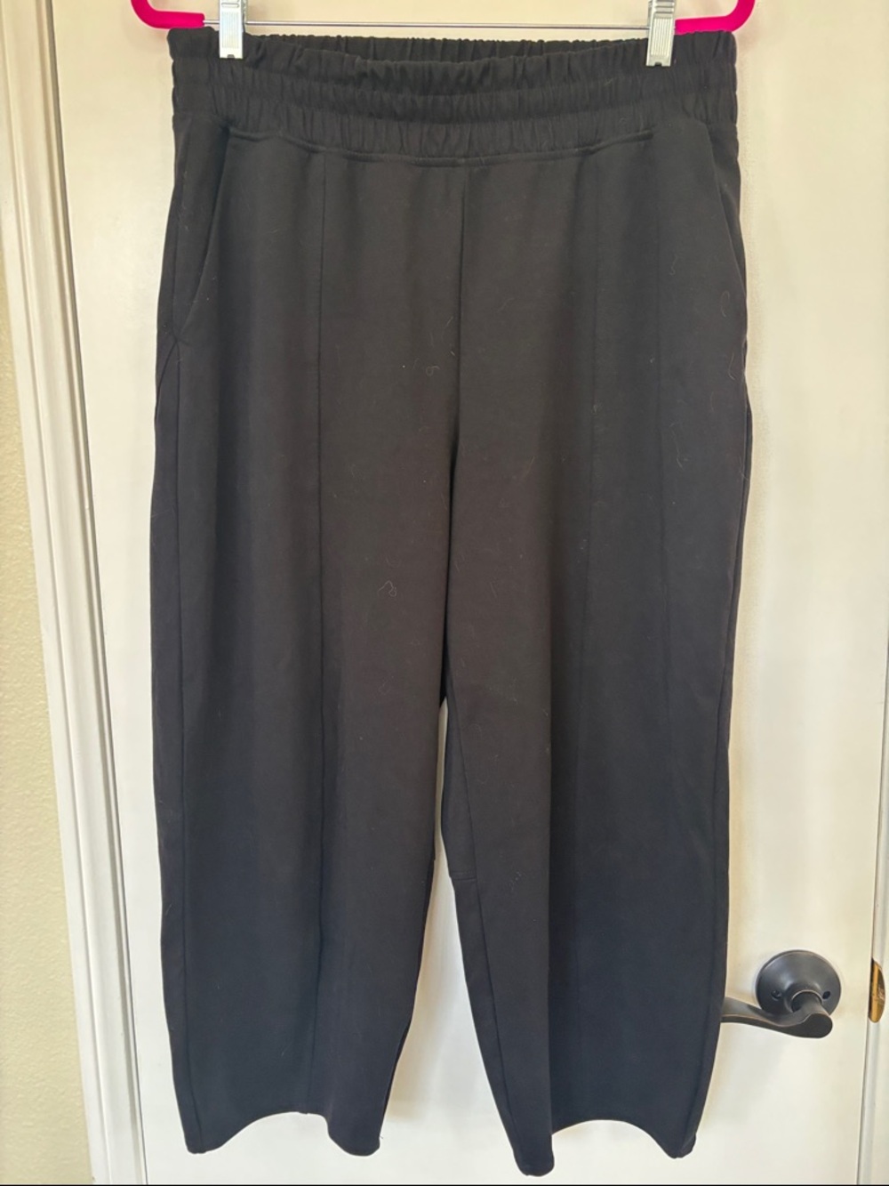 Old Navy Black Pull-On Barrel-Leg Track Pants